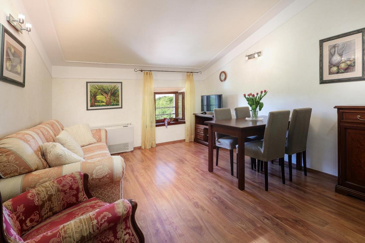 Casa Rustica Dva Baladura Apartments Kanfanar Εξωτερικό φωτογραφία